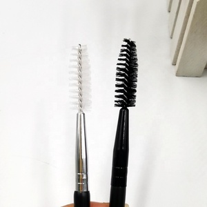 Brosse de nettoyage d'extension de cils de luxe Spoolie <span class=keywords><strong>à</strong></span> double extrémité Brosse de nettoyage en mousse Shampooing Nettoyant pour <span class=keywords><strong>faux</strong></span> cils Brosse nettoyante pour cils - Product Image 3