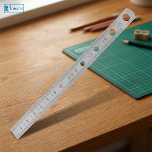 Regla Metálica 6flowers de 15 cm con Escala Graduada y Orificios para Medición Precisa - Product Image 4