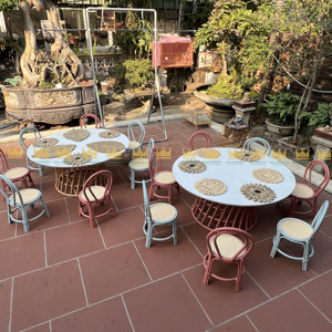 Precio de fábrica 100% Rattan Multicolor Hecho a mano Niños Mesa para fiestas de interior y exterior Hoteles y parques Muebles para niños - Product Image 2