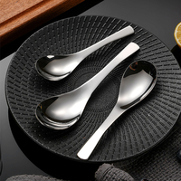 Ensemble de cuillères à soupe en acier inoxydable argenté et doré avec logo personnalisé en gros pour la maison, l'hôtel et le restaurant
