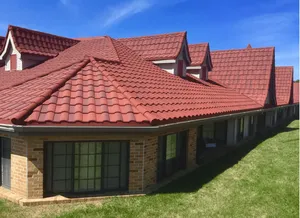 Tuile de toiture métallique enduite de pierre économique et fiable, carrée, étanche et durable pour ateliers, temples et projets immobiliers en Inde - Product Image 4