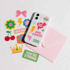 สติกเกอร์ใสกันน้ำแบบม้วน พิมพ์ลายทองคำ  ติดด้วยตัวเอง สำหรับใช้กับเครื่องสำอาง พร้อมโลโก้ตามสั่ง - Product Image 6