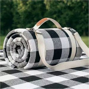 Factory Direct Sales Portable Waterproof Sand Quilted Acrylic Fiber Picnic <b>Mat</b> <b>Outdoor</b> Camping Blanket - Product Image 3