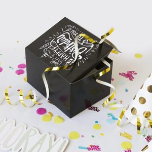 Caja <span class=keywords><strong>de</strong></span> Regalo Sorpresa con Kit <span class=keywords><strong>de</strong></span> Confeti Explosivo (Negro Premium) Feliz <span class=keywords><strong>Cumpleaños</strong></span>, Broma con Confeti que Salta 7.2x5.5x4.3 Pulgadas - Product Image 4