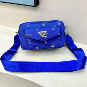 Bolso cuadrado pequeño con estampado de letras de nuevo estilo, bolso cruzado moderno, bolso con solapa de gran capacidad. - Product Image 2