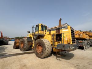 Cargadora de Ruedas Komatsu WA600 Usada de Alta Calidad, Modelo 2023, Carga Nominal de 45.4t, Pintura Original, en Stock para la Venta - Product Image 3