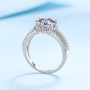 Anelli di Moissanite da 2 Carati per Donne, Anello Solitario di Fidanzamento in Argento Sterling 925, Gioiello Raffinato da Regalo - Product Image 3