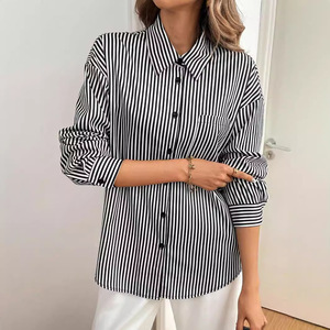 Nouvelle <span class=keywords><strong>chemise</strong></span> élégante à manches longues pour femme, imprimée rayures, avec nœud au dos et boutons sur le devant, collection Automne-Hiver 2026 - Product Image 2