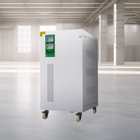 Stabilisateur de tension triphasé SVC 60 KVA à balais de charbon, régulateur automatique de tension AC 380 V CE pour équipement industriel