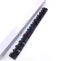 PGIDM2747FCZZ Support de doigt supérieur de fusion d'origine pour Sharp MX 4608 4658 5608 5658 4621 5621 464 465 564 565 pièce de copieur