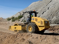 Nouveau Compacteur Vibratoire à Tambour Unique CAT CP12 CP16 CP17 de 12 tonnes avec Tambour à Patins pour Projets de Terrassement C4.4