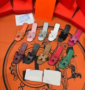 Nouvelles baskets de luxe de haute qualité 2026, chaussures plates à strass tendance et populaires, adaptées aux femmes - Product Image 1