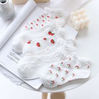 HX-2170 Usine En Gros De Haute Qualité Doux Style Fraise Arc Conception Cheville Chaussettes Fille pour Un Port Quotidien