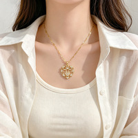 Collier pendentif cœur MAMAN en acier inoxydable plaqué or, résistant à l'eau et inaltérable, best-seller TikTok de Fanhua Jewelry