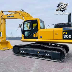 Excavatrice Komatsu PC300 de 30 tonnes, d'occasion, de marque japonaise, moteur Cummins, grande excavatrice sur chenilles, provenance Japon. - Product Image 2