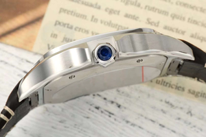 Elegante y Sofisticado Reloj Mecánico Automático con Correa de Cuero de Becerro Marrón y Ventana de Calendario para una Lectura Clara - Product Image 6