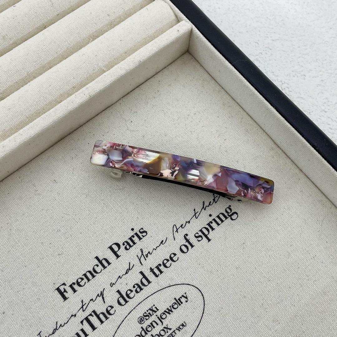 ดอกไม้สีม่วง