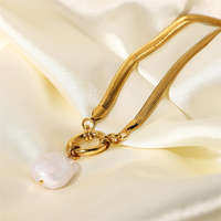 Kalung liontin mutiara elegan wanita, kalung Choker rantai ular emas Stainless Steel 18K untuk wanita