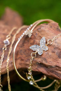 Juego de 5 Collares de Joyería Clásicos de Estilo Bohemio con Mariposas Abiertas, Chapados en Aleación de Plata - Product Image 2