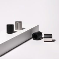 Tapón de botella de perfume de aluminio negro gris plateado mate hecho en stock para rociador FEA de 15mm