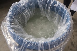 SLES 70% Sodium Lauryl Ether Sulfate Liquid Cosmetic Raw Material for Chemical Detergent - Product Image 6