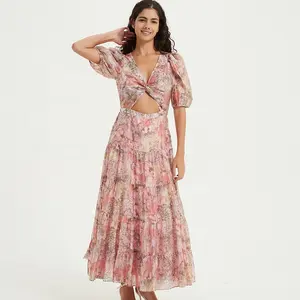 2024 Neuheit Damenatmung Satin A-Line Freizeitkleid V-Ausschnitt digitales geometrisches Design Kontrast Farbe hohles Kleid