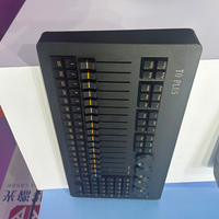 Catégorie de produit Mini Command Wing Plus Console d'éclairage DMX512 Contrôleur d'éclairage DJ avec sac Mini gradateurs
