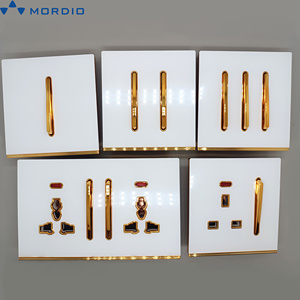 Interruptor de pared eléctrico de marco de plástico, enchufe de pared de 1 Banda, 13A, <span class=keywords><strong>Jordan</strong></span>, color dorado/blanco - Product Image 2
