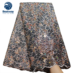 Tessuto in Pizzo Francese Bestway Coral con Paillettes Argentate a Doppia Rete e Ricamo a Mano - Product Image 5