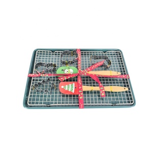 <span class=keywords><strong>Série</strong></span> saisonnière 0.6mm plaque de cuisson en acier au carbone ensemble d'ustensiles de cuisson antiadhésifs 8 pièces plaque à biscuits plateau de cuisson avec moule à biscuits - Product Image 1
