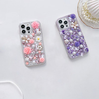 Coque de téléphone portable en TPU transparent avec fleurs en résine 3D et perles pour iPhone 16 Pro 15, accessoire de décoration pour téléphone portable