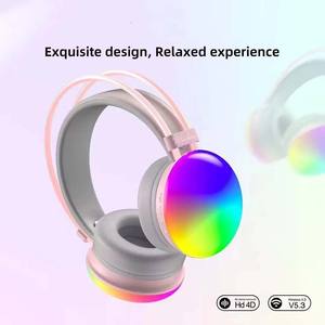 Casque Gaming Sans Fil à Éclairage LED Arc-en-Ciel, Stéréo Bluetooth avec Son Surround - Product Image 3