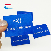 Étiquette de vêtements NFC lavable personnalisée Étiquette de blanchisserie RFID résistante à la chaleur Étiquette de vêtements tissée NFC