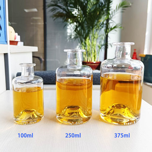 Botella de Vidrio Super Flint de Lujo para Whisky/Vodka/Ginebra/Tequila - Forma y Tamaño Personalizables - Product Image 5