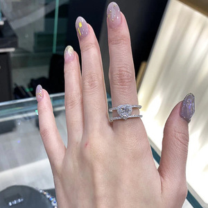 Nuovi anelli a doppio strato a forma di cuore per donna, gioielli eleganti e di lusso per l'uso quotidiano. - Product Image 5
