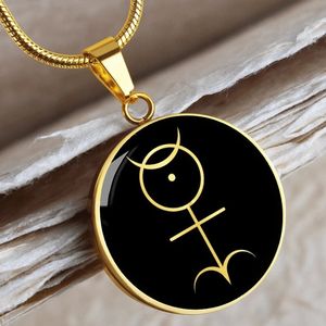 สร้อยคอแฟชั่นทันสมัย ชุบทอง 18k ทำจากสแตนเลสสตีล จี้รูปทรงมอนดาห์ ยอดนิยม ไม่หมอง ไม่ก่อให้เกิดอาการแพ้ - Product Image 1