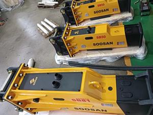 หัวเจาะไฮดรอลิก SOOSAN รุ่น SB50 แบบกล่อง สำหรับทำลายหินและคอนกรีต พร้อมหัวสกัดขนาด 100 มม. สำหรับงานก่อสร้าง - Product Image 4