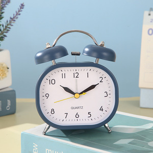 Phi Hành Gia Đồng hồ bàn nhỏ cho bé trai tiểu học trẻ em đài phát thanh cá nhân tùy biến câm tự điều chỉnh đồng hồ báo thức - Product Image 2