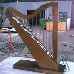 Statua di Arpa Gigante in <span class=keywords><strong>Acciaio</strong></span> Corten Fatta a Mano, Stile Industriale Personalizzato con Finitura in <span class=keywords><strong>Acciaio</strong></span> Inossidabile Arrugginito, Opera d'Arte Musicale per Bar e Studio - Product Image 2