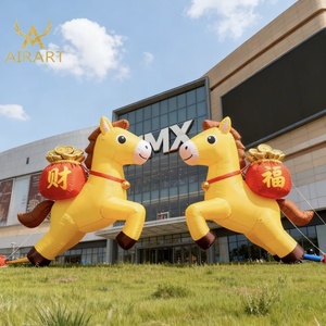 Mascotte Gonfiabile a Forma di Piccolo Cavallo Galoppante per Decorazioni di Capodanno in Centri Commerciali, Parchi e Strade - Product Image 1
