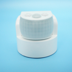 Interrupteur d'éclairage mural IP44 avec détecteur à émission blanche pour lumière <span class=keywords><strong>LED</strong></span> - Product Image 4