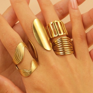 Anillos Ajustables de Joyería en Acero Inoxidable Bañado en Oro de 18K para Mujer, Anillo de Oro 18K Original y Moderno - Product Image 1