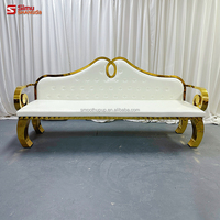 Décoration de scène, designs de canapés modernes, décoration de réception de mariage, coin lounge, événements, causeuse en velours