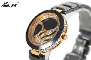 Reloj de Cerámica de Alta Gama Personalizado 2026, con Diamantes Grabados en Forma de Cisne, Ultrafino, Apto para Damas, Resistente al Agua, Estilo Casual - Product Image 3