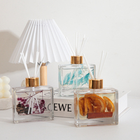 Diffuseur de parfum d'ambiance pour la maison, nouveau style élégant, bouteille carrée en verre de 100 ml, avec bâtonnets, pour la salle de bain