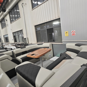 Canada Aluminium Cruising Tritoon Family Party Pontoon Boat avec barre lumineuse à vendre - Product Image 1