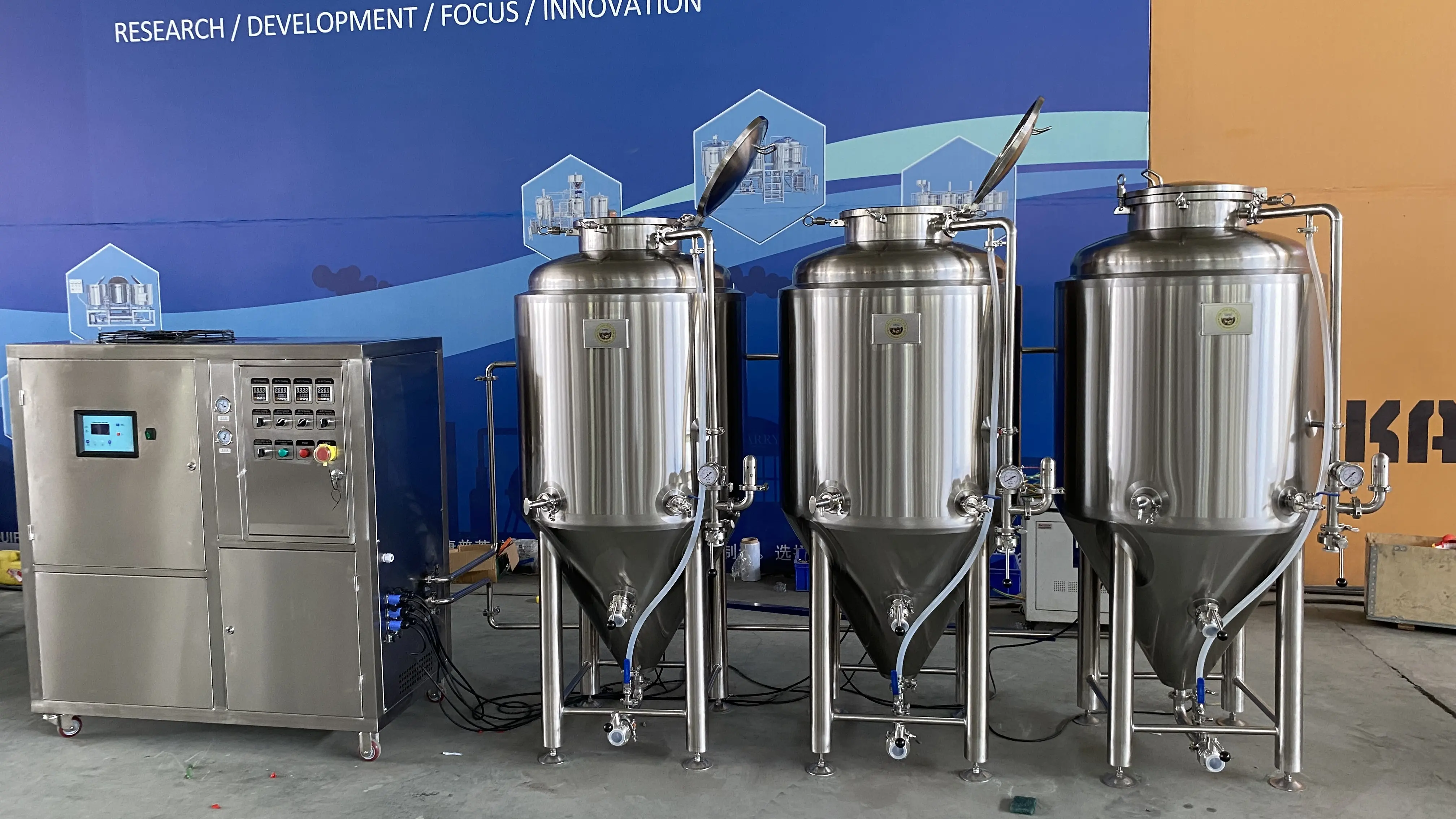 1BBL 200l2BBL発酵槽ディンプルジャケット醸造ビール機器電気ビール醸造システムからパルプおよび自家醸造所へ