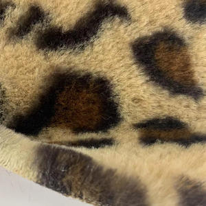 Fausse fourrure de <span class=keywords><strong>lapin</strong></span> imprimé léopard pour la confection de vêtements - Product Image 5
