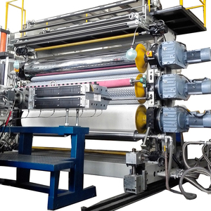 Ligne de production de <span class=keywords><strong>tapis</strong></span> de sol en <span class=keywords><strong>PVC</strong></span> à motif <span class=keywords><strong>bois</strong></span>, machine d'extrusion de feuilles de sol en <span class=keywords><strong>PVC</strong></span> à motif pièces de monnaie - Product Image 3