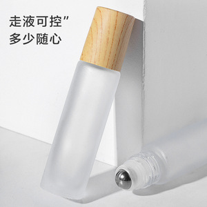 ขวดน้ำหอมแบบโรลออนขนาดทดลอง 10 มล. ขนาดพกพา ทำจากแก้ว ฝาไม้ลายไม้ บรรจุภัณฑ์สำหรับน้ำมันหอมระเหยและเครื่องสำอาง - Product Image 2